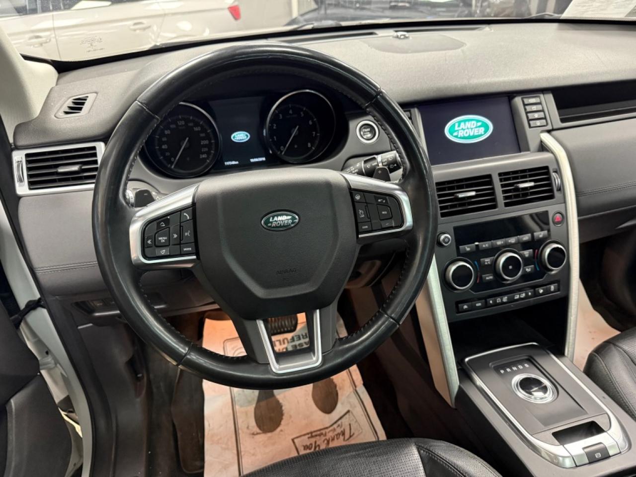 2017 Land Rover Discovery Sport HSE/NAVI/REAR CAM/PANO SUNROOF - Photo #4