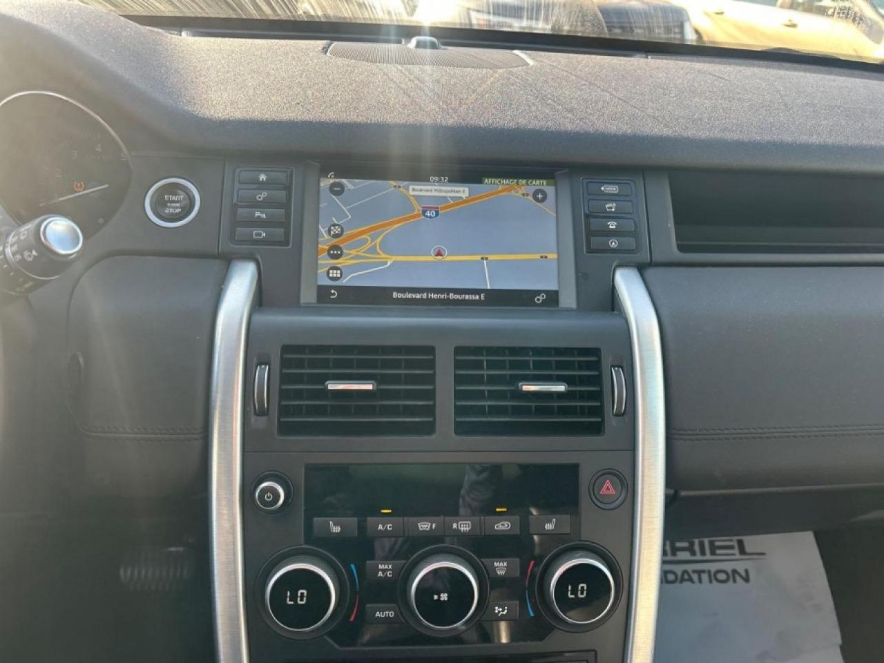 2017 Land Rover Discovery Sport HSE/NAVI/REAR CAM/PANO SUNROOF - Photo #9