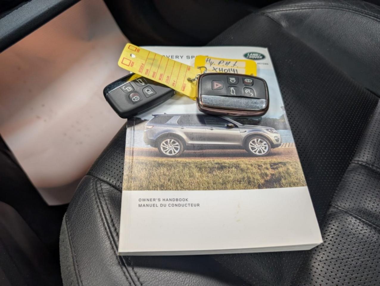 2017 Land Rover Discovery Sport HSE/ NAVI/ REAR CAM/ LEATHER - Photo #18