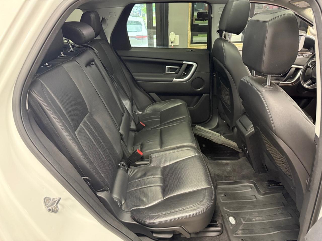 2017 Land Rover Discovery Sport HSE/ NAVI/ REAR CAM/ LEATHER Photo