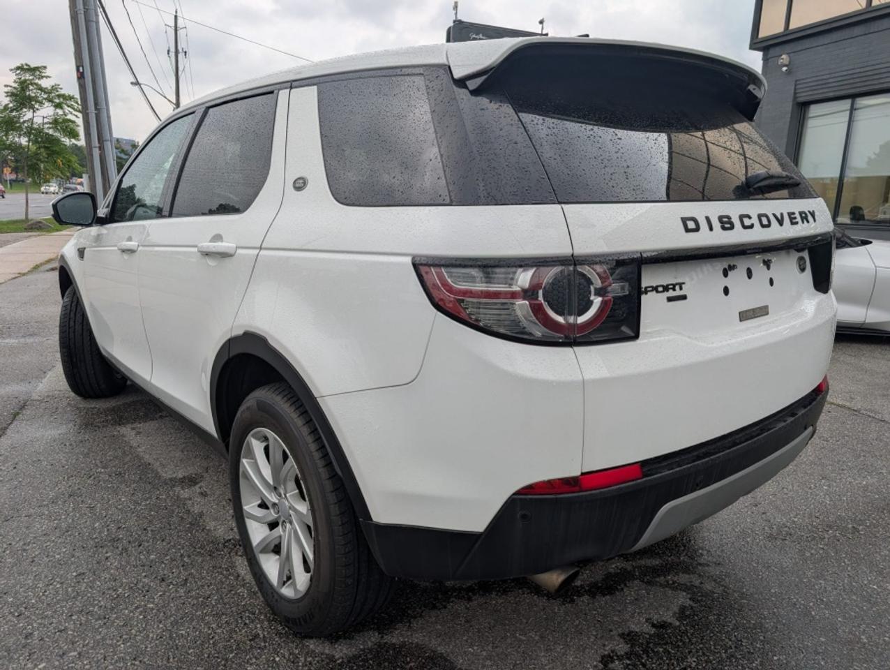 2017 Land Rover Discovery Sport HSE/ NAVI/ REAR CAM/ LEATHER/ BLIND SPOTS Photo