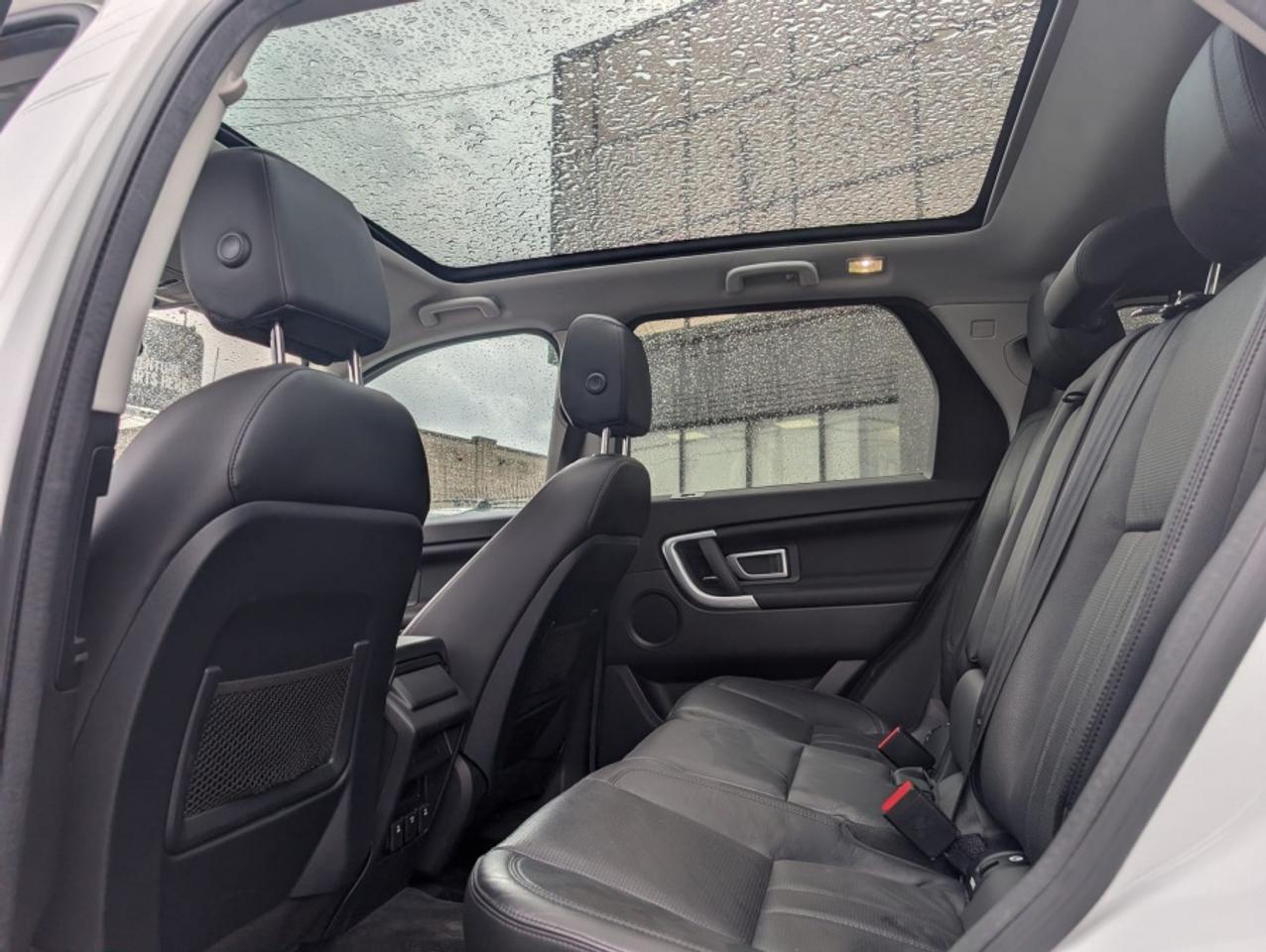2017 Land Rover Discovery Sport HSE/ NAVI/ REAR CAM/ LEATHER/ BLIND SPOTS - Photo #19