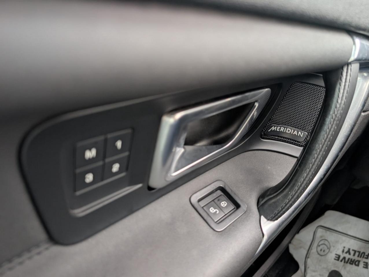 2017 Land Rover Discovery Sport HSE/ NAVI/ REAR CAM/ LEATHER/ BLIND SPOTS - Photo #21