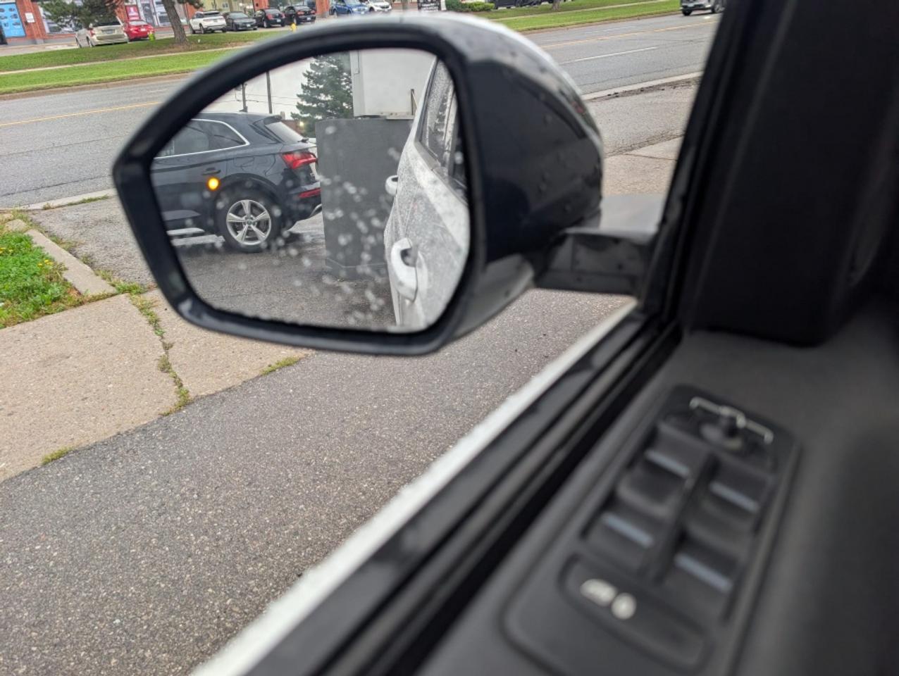 2017 Land Rover Discovery Sport HSE/ NAVI/ REAR CAM/ LEATHER/ BLIND SPOTS - Photo #22