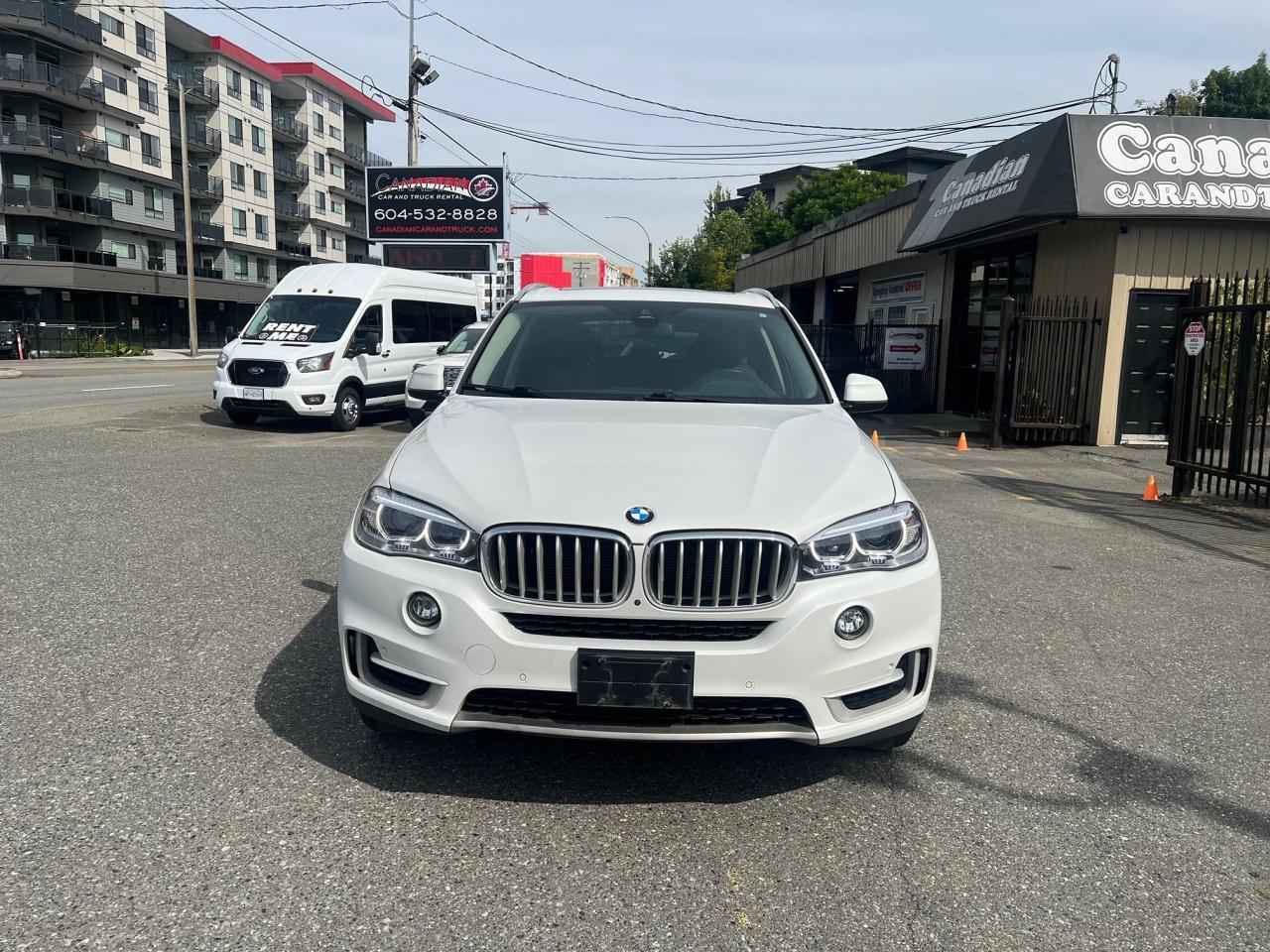 2017 BMW X5 xDrive35i Photo2
