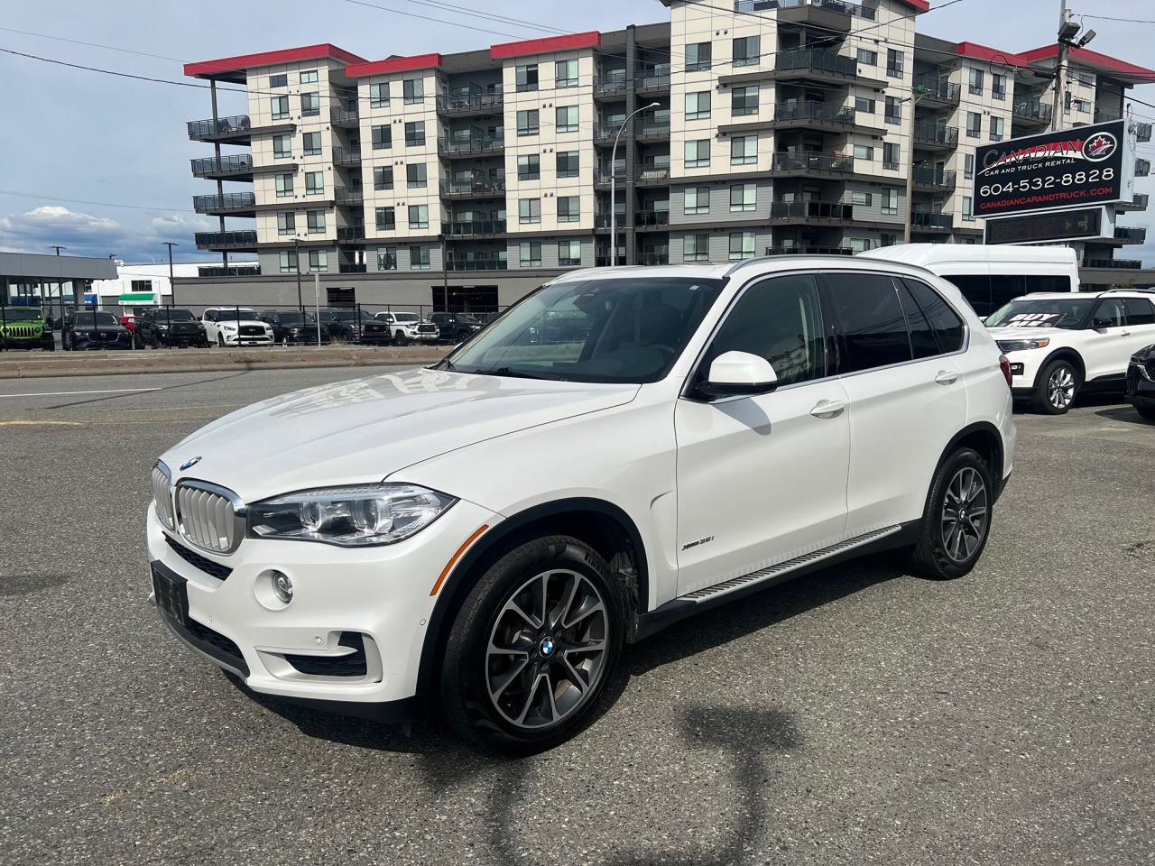 2017 BMW X5 xDrive35i Photo3