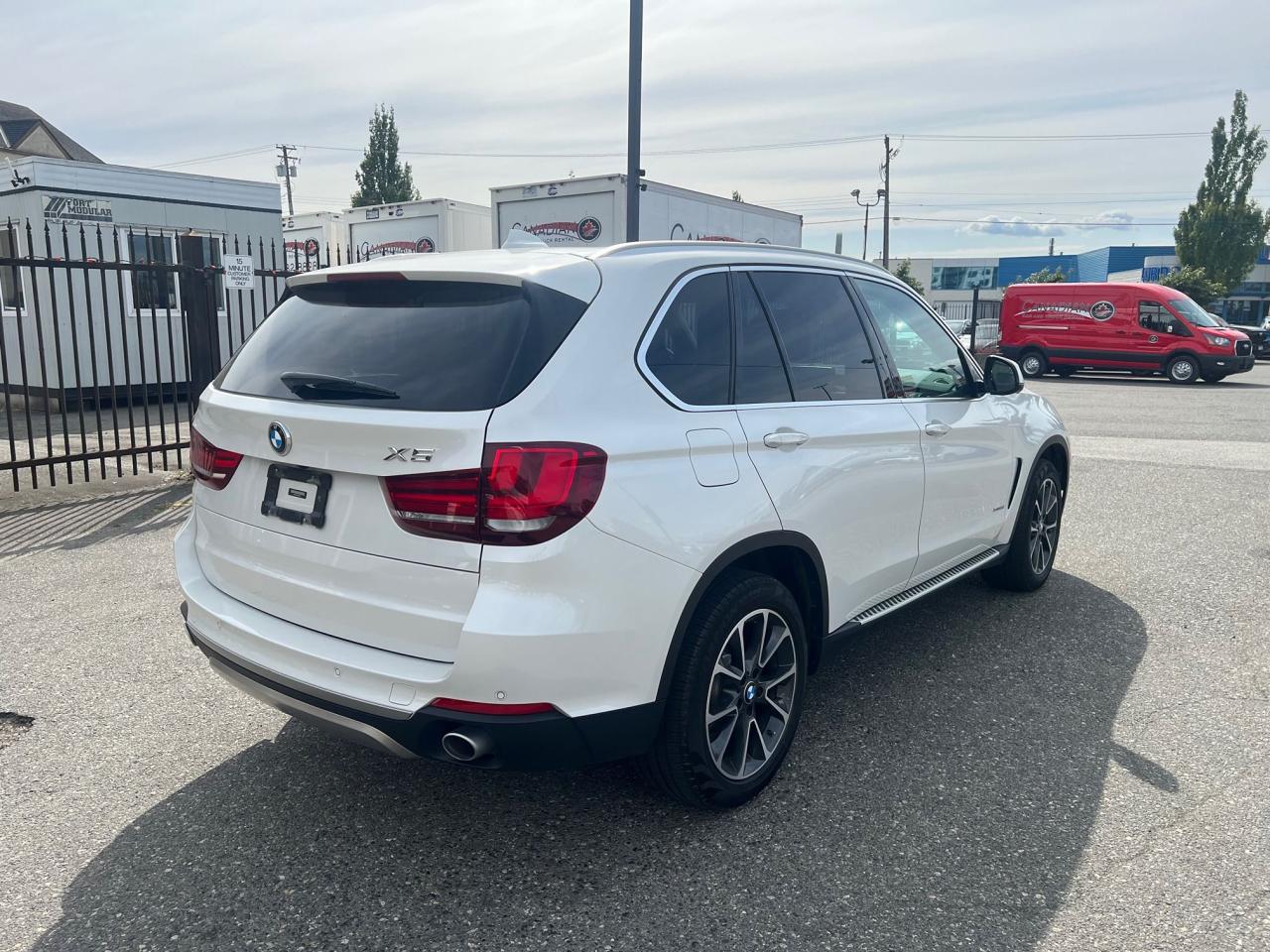 2017 BMW X5 xDrive35i Photo9