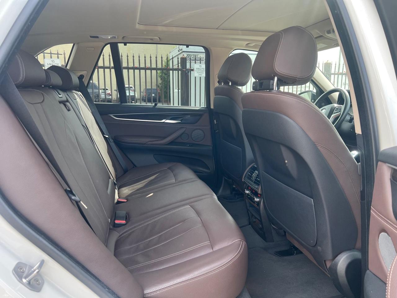2017 BMW X5 xDrive35i Photo12