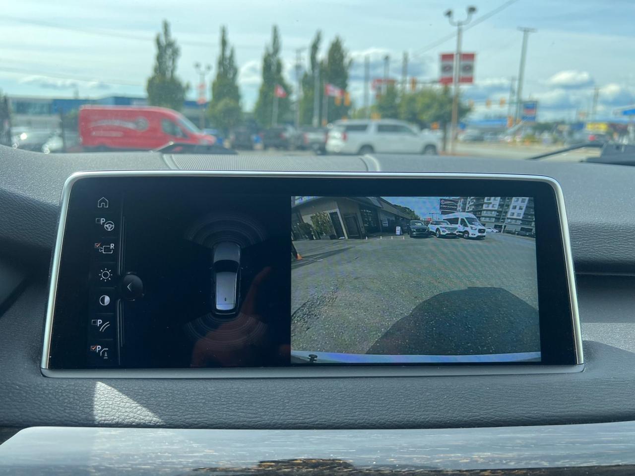 2017 BMW X5 xDrive35i Photo21