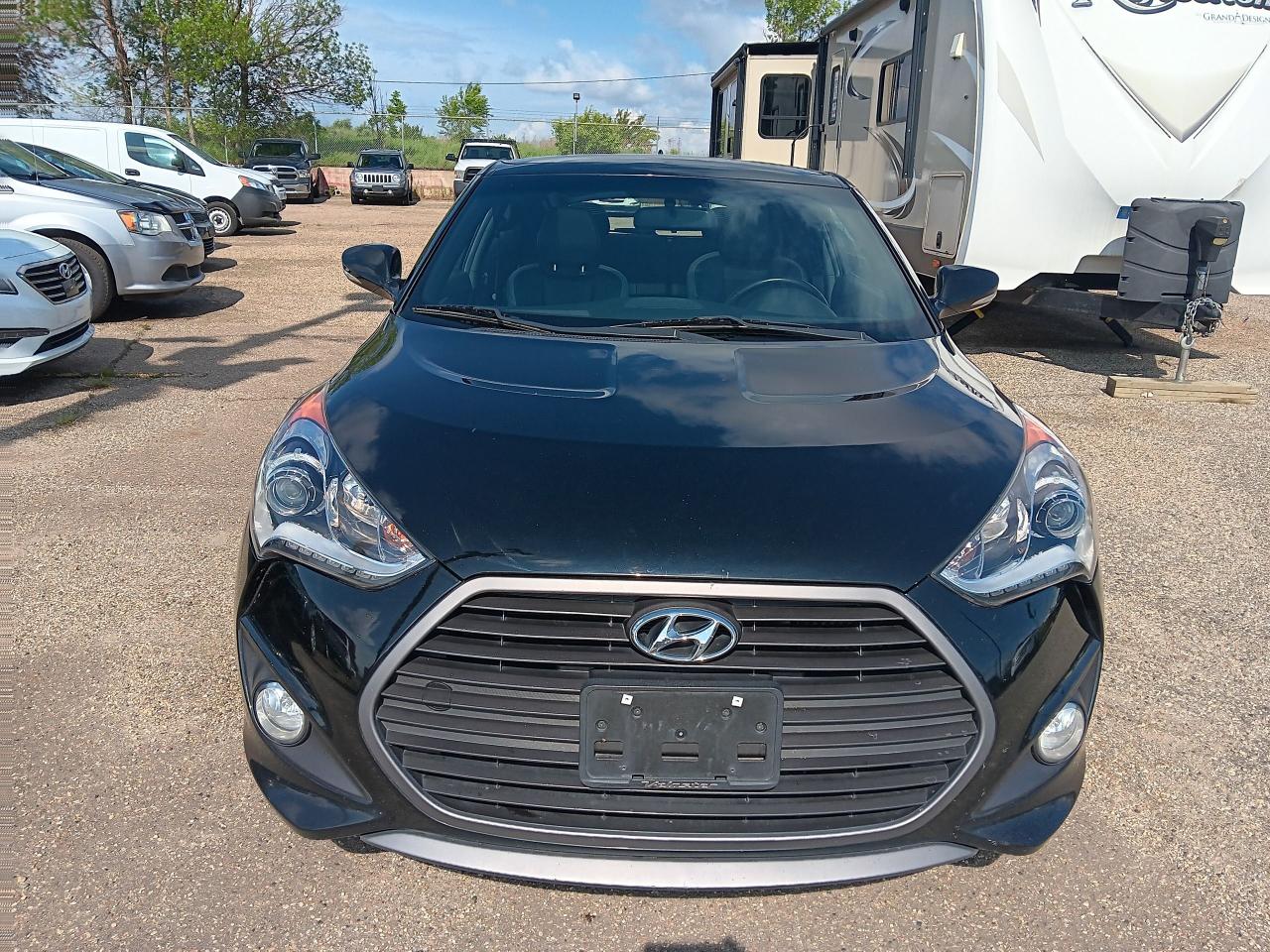 2016 Hyundai Veloster Turbo, Leather, Pano roof, Nav, Htd Steering & Sea - Photo #2