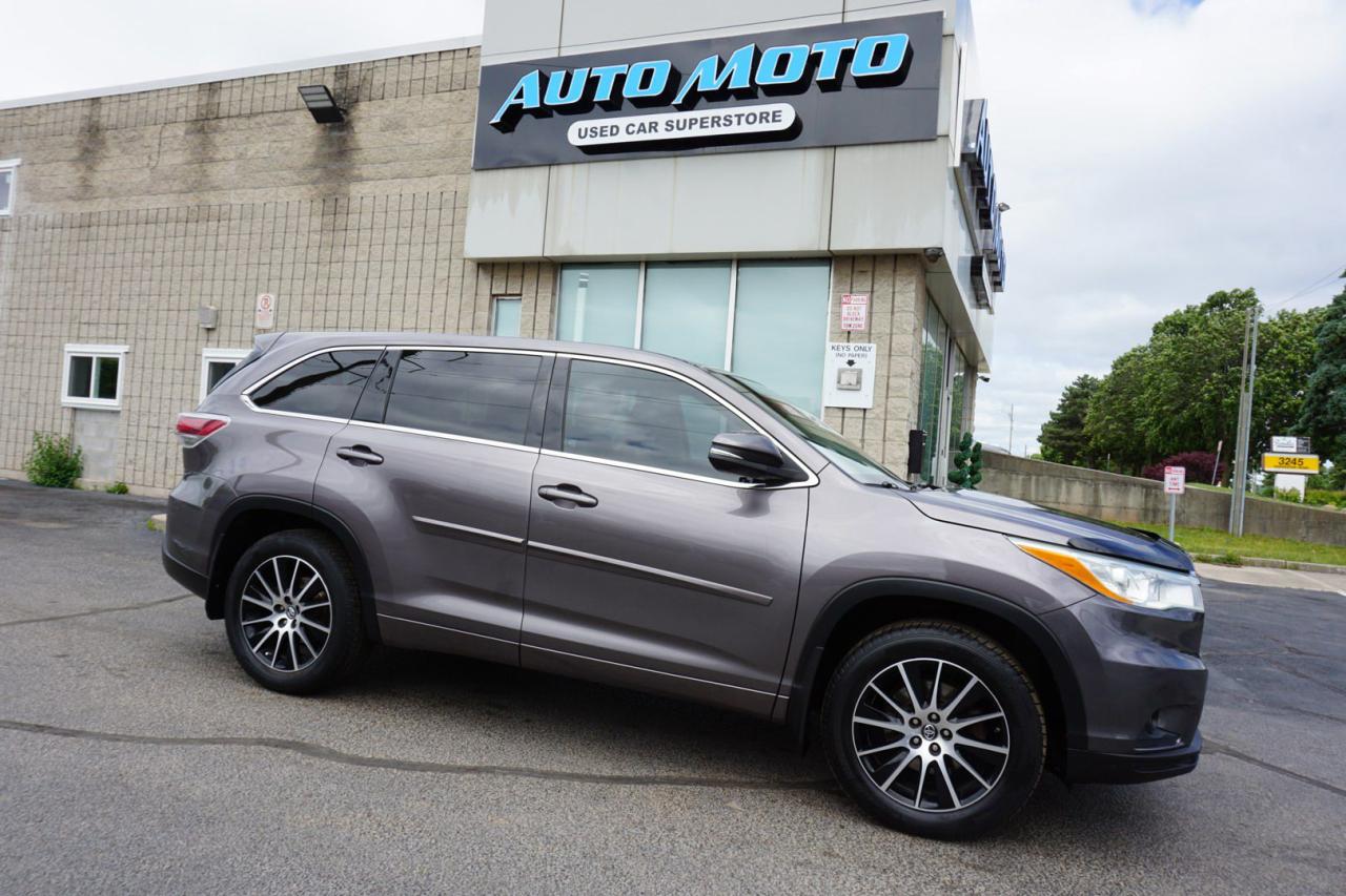 Used 2015 Toyota Highlander V6 LE AWD CERTIFIED *8 SEATS* CAMERA BLUETOOTH HEATED SEATS CRUISE ALLOYS for sale in Burlington, ON