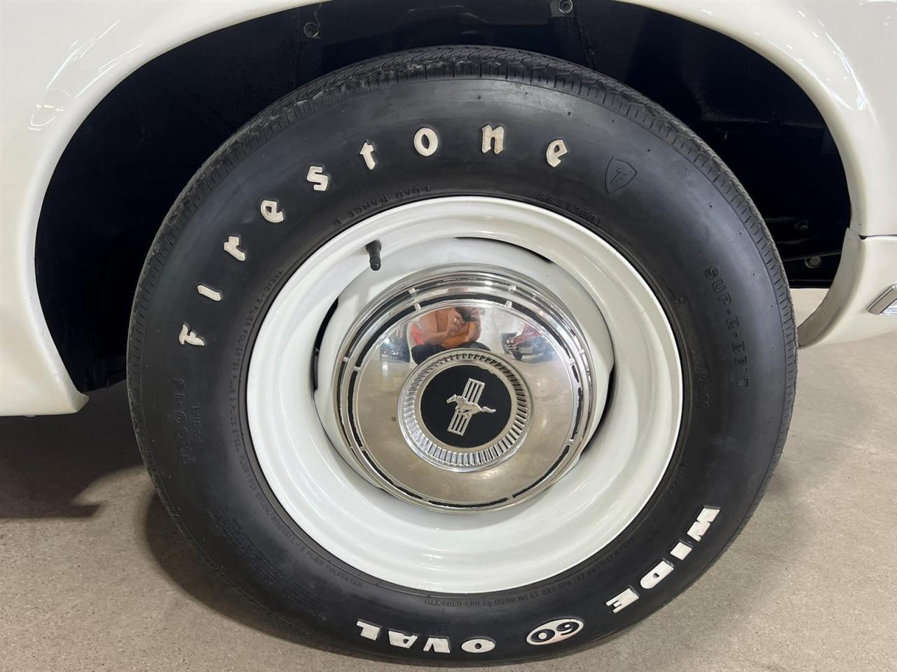 1969 Ford Mustang SportsRoof | 427 Cubic Inch Side Oiler V8 | 4 Speed Manual Photo