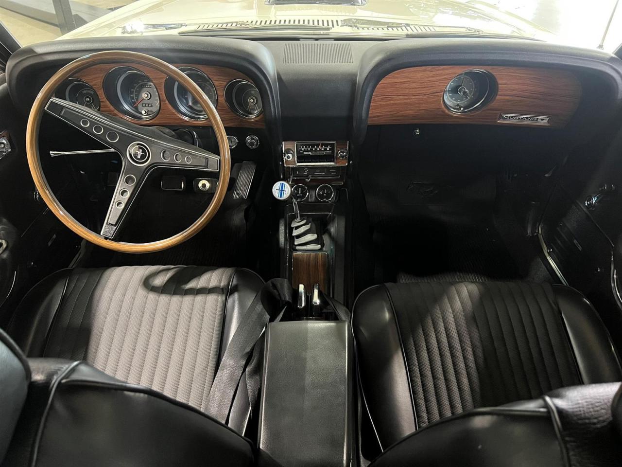 1969 Ford Mustang SportsRoof | 427 Cubic Inch Side Oiler V8 | 4 Speed Manual Photo