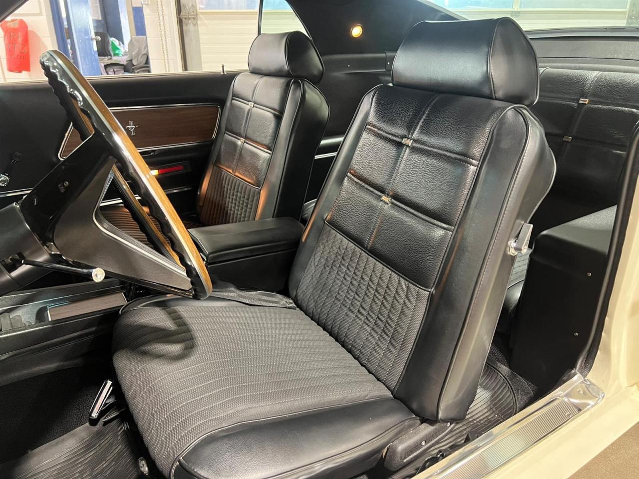 1969 Ford Mustang SportsRoof | 427 Cubic Inch Side Oiler V8 | 4 Speed Manual Photo