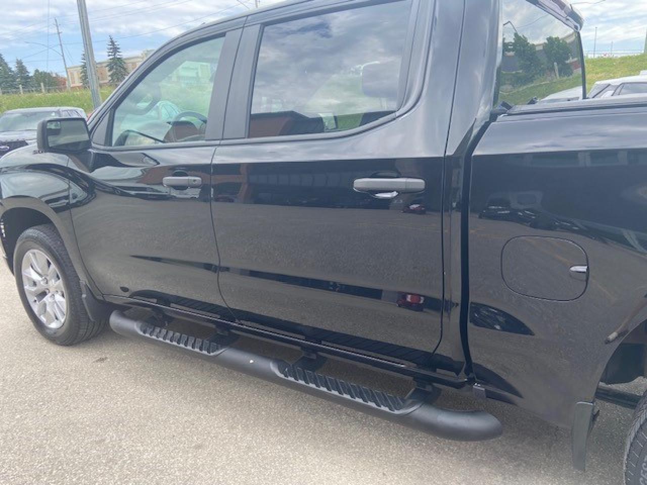 2022 Chevrolet Silverado 1500 Custom Photo1