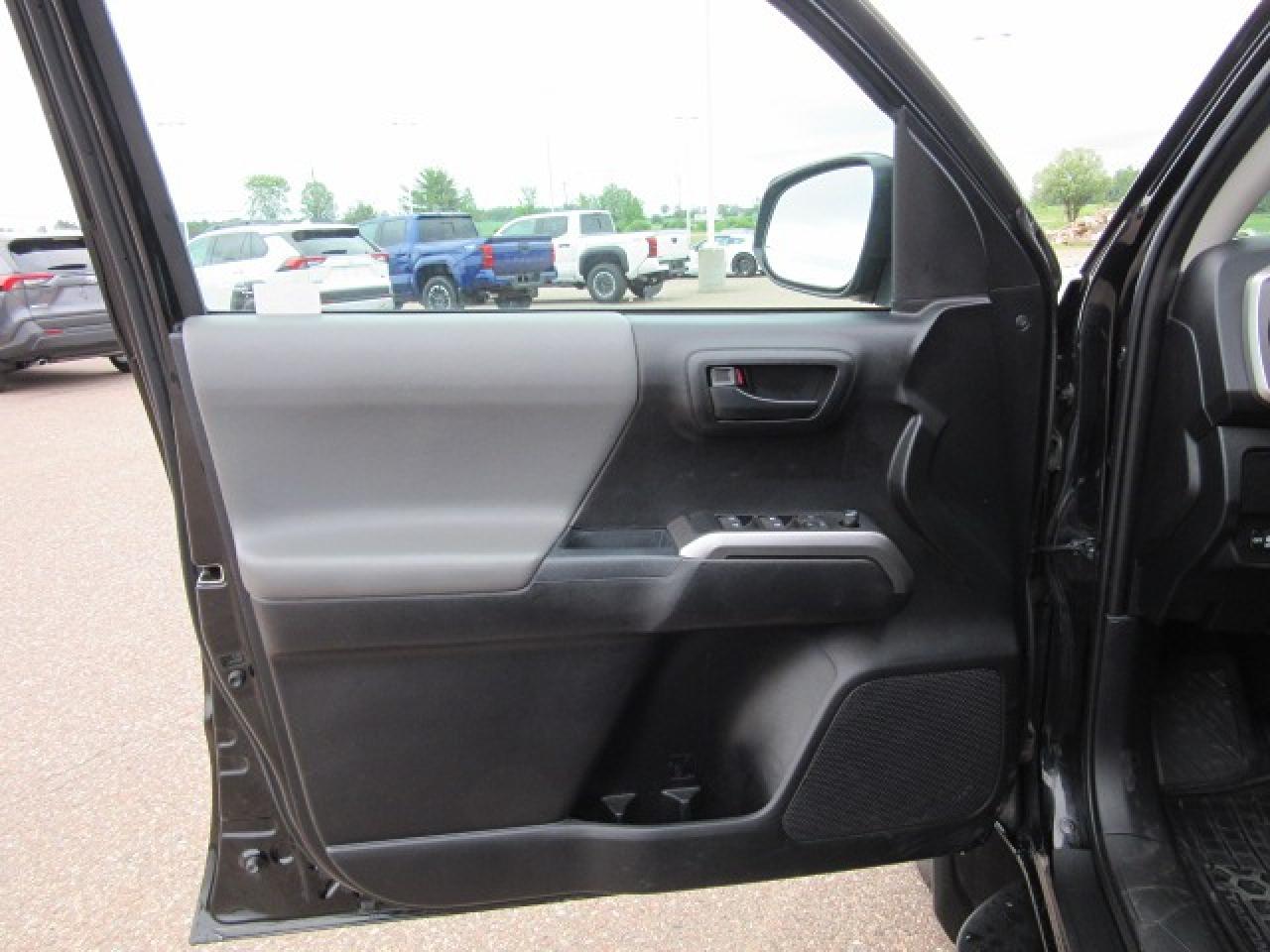 2021 Toyota Tacoma Base Photo