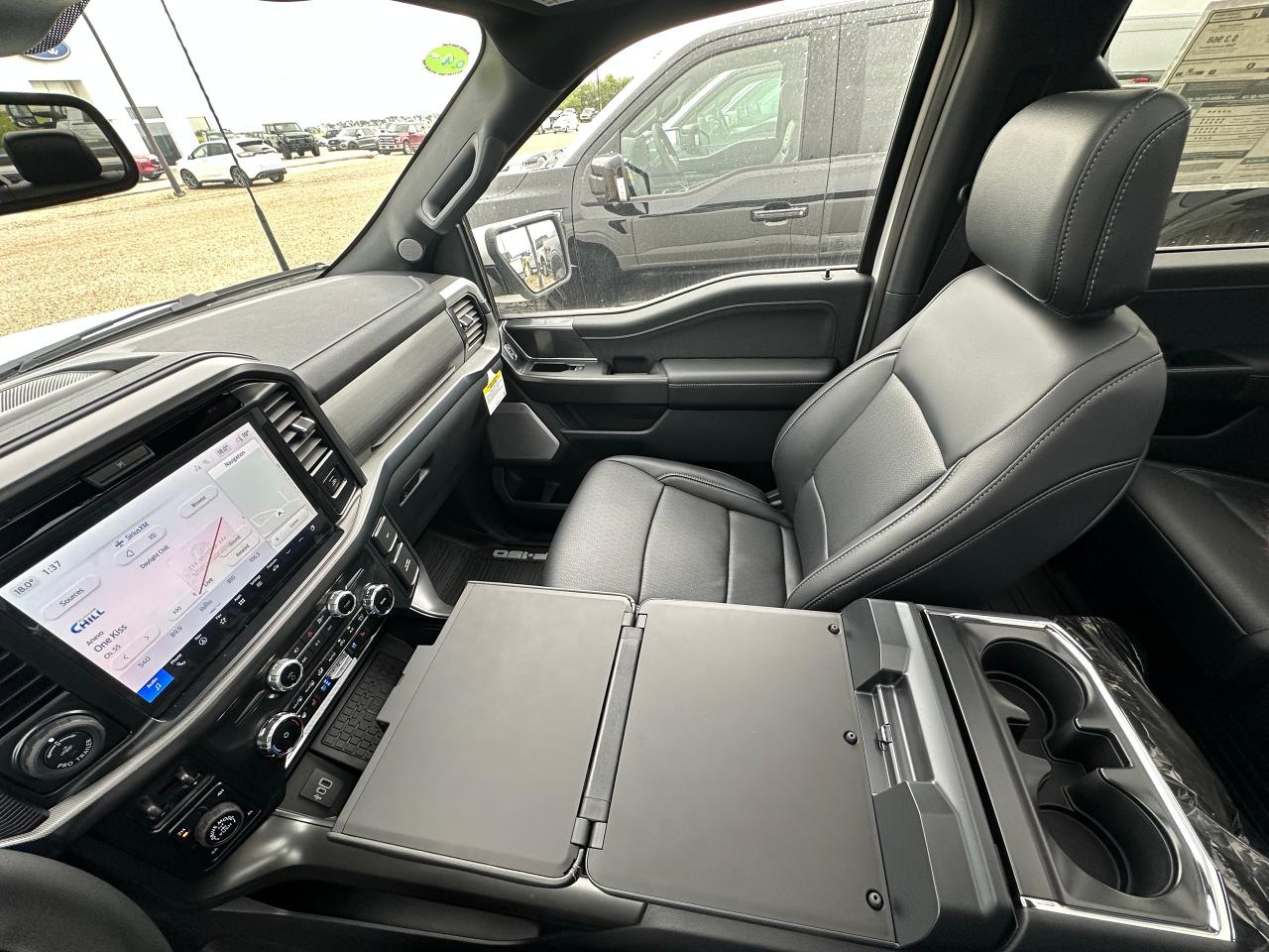 2025 Ford F-150 LARIAT 4WD SUPERCREW 5.5' BOX 502A Photo5