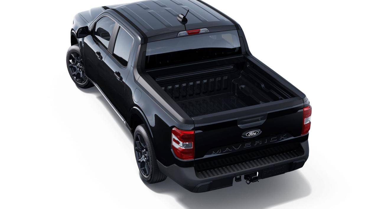 2025 Ford Maverick XLT AWD SuperCrew 302A Photo5
