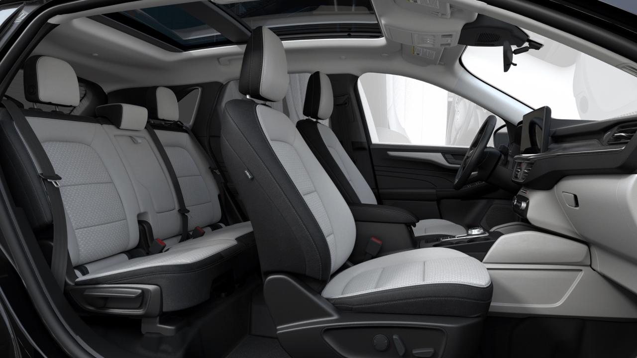 2025 Ford Escape Active AWD Photo5