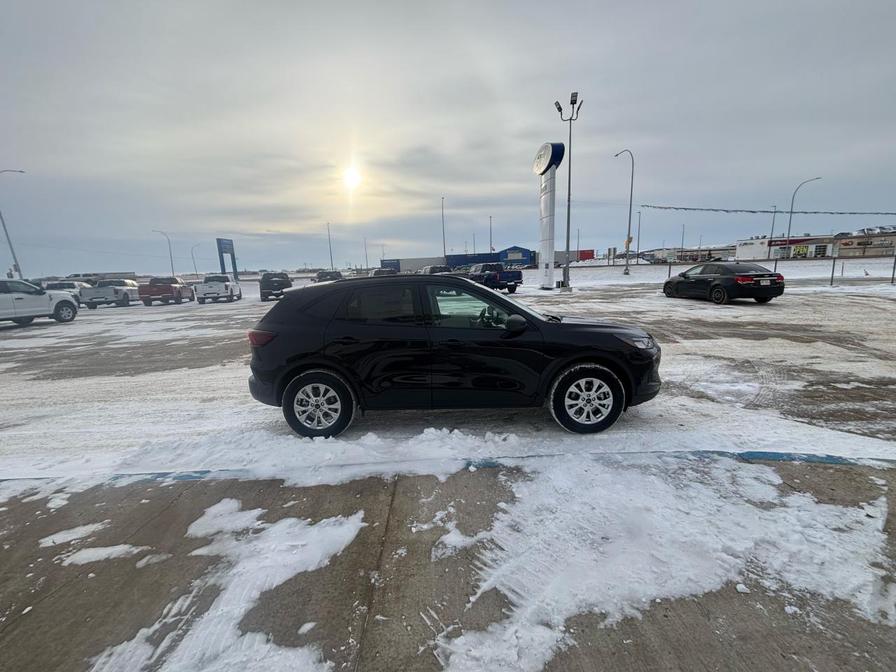 2025 Ford Escape Active AWD Photo3