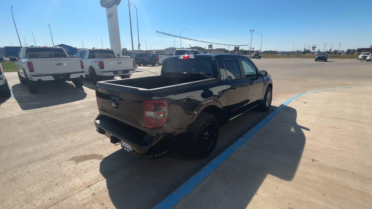 2025 Ford Maverick Lobo Standard AWD SuperCrew Photo5