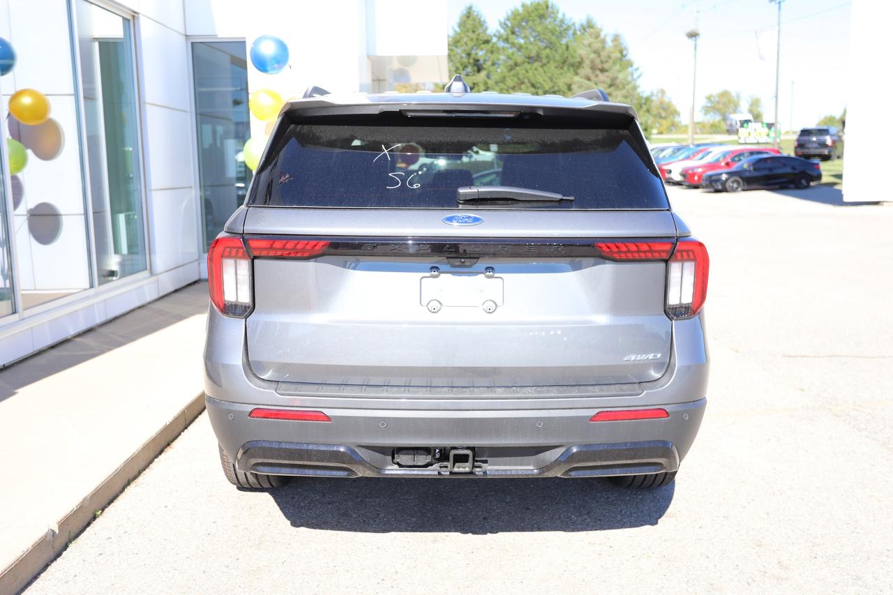 2025 Ford Explorer ST-LINE 4WD Photo5