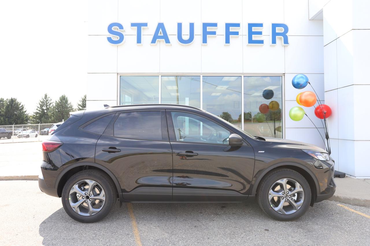 2025 Ford Escape ST-LINE FWD Photo