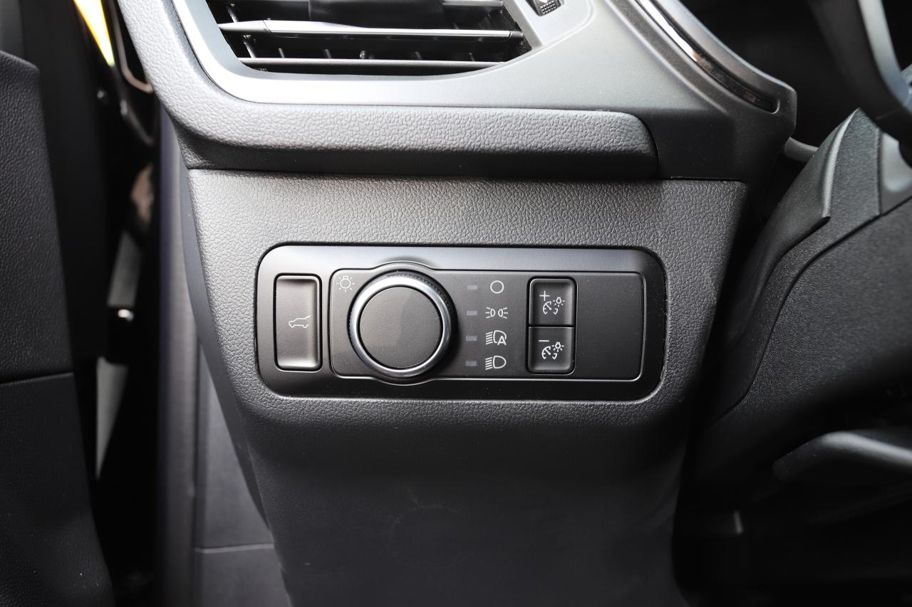 2025 Ford Escape ST-LINE FWD Photo5