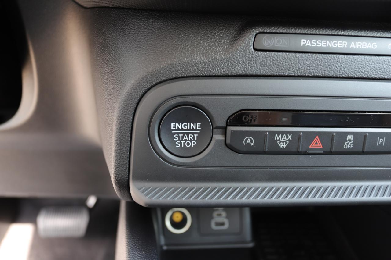 2025 Ford Bronco Sport Outer Banks 4X4 Photo5