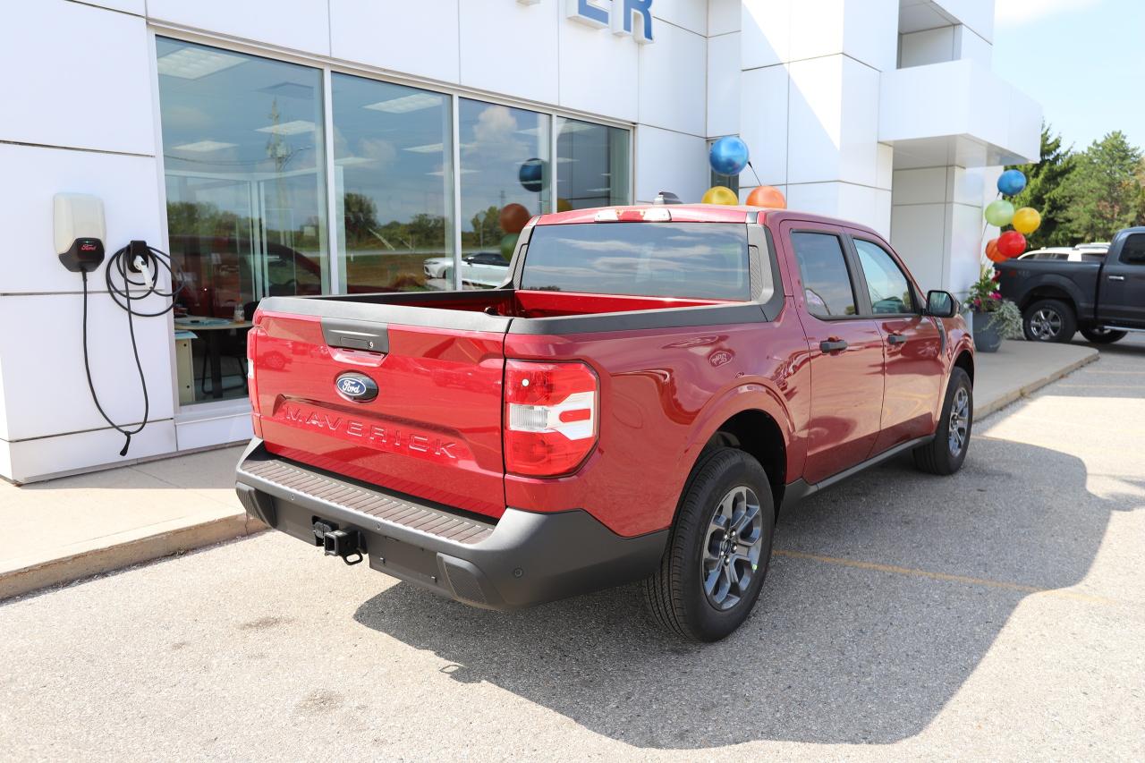 2025 Ford Maverick XLT AWD SuperCrew Photo