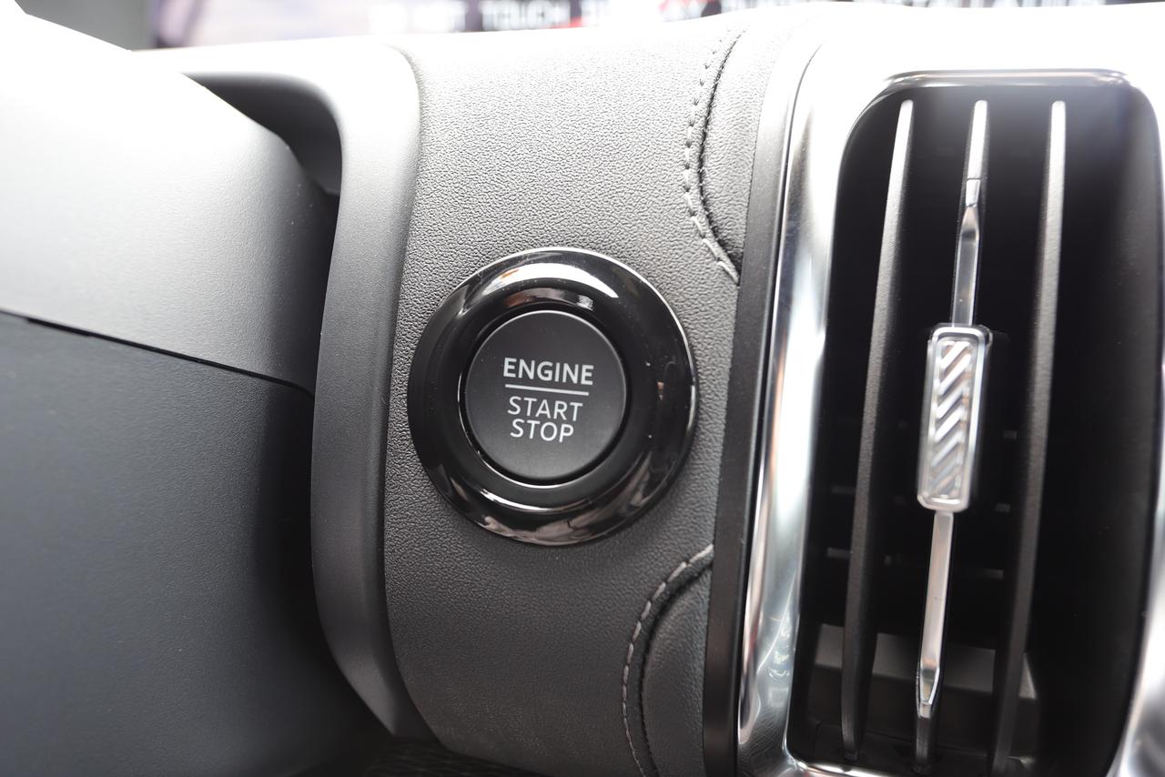 2025 Ford Expedition Platinum Max 4X4 Photo