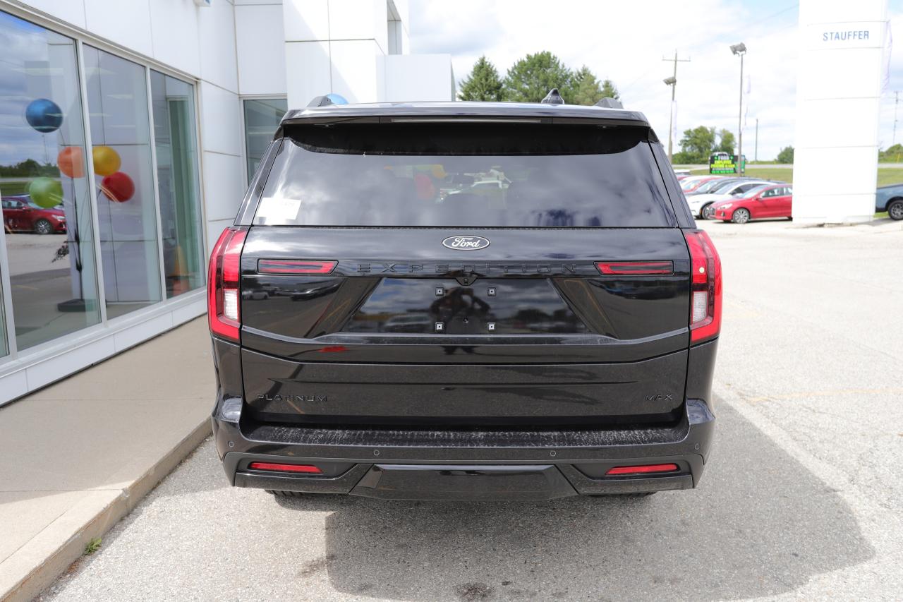 2025 Ford Expedition Platinum Max 4X4 Photo4