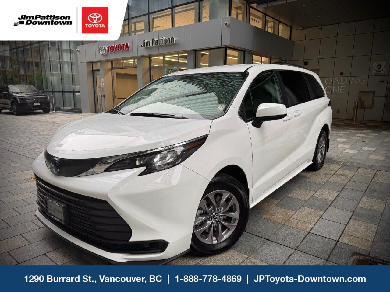 Used 2024 Toyota Sienna Hybrid LE AWD / LOW KMS / 1 OWNER for sale in Vancouver, BC