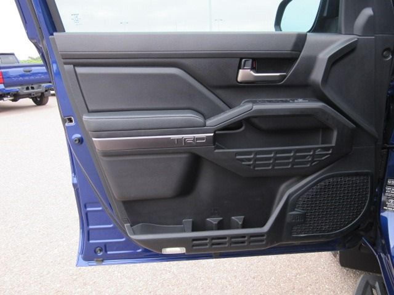 2024 Toyota Tacoma Base - Photo #11