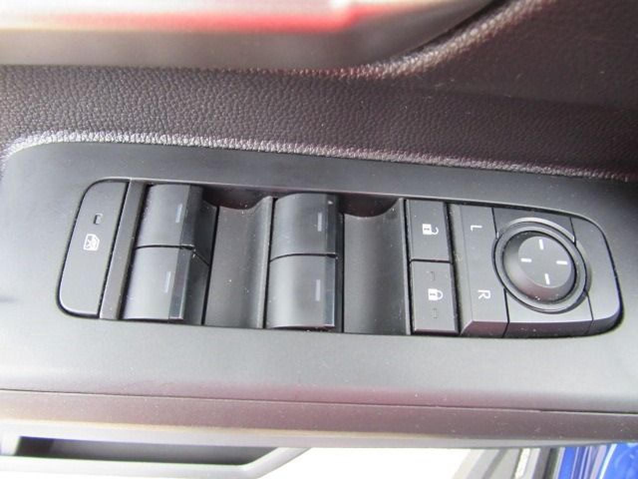 2024 Toyota Tacoma Base - Photo #12
