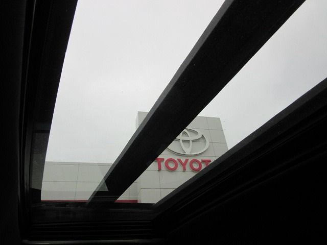 2024 Toyota Tacoma Base - Photo #23