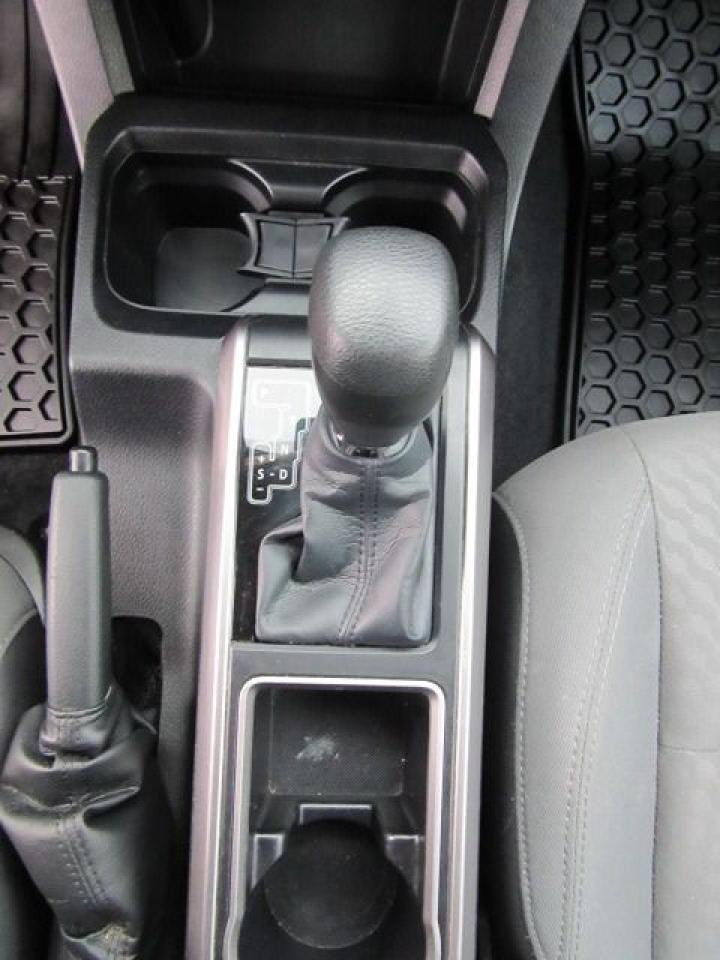2021 Toyota Tacoma Base - Photo #18