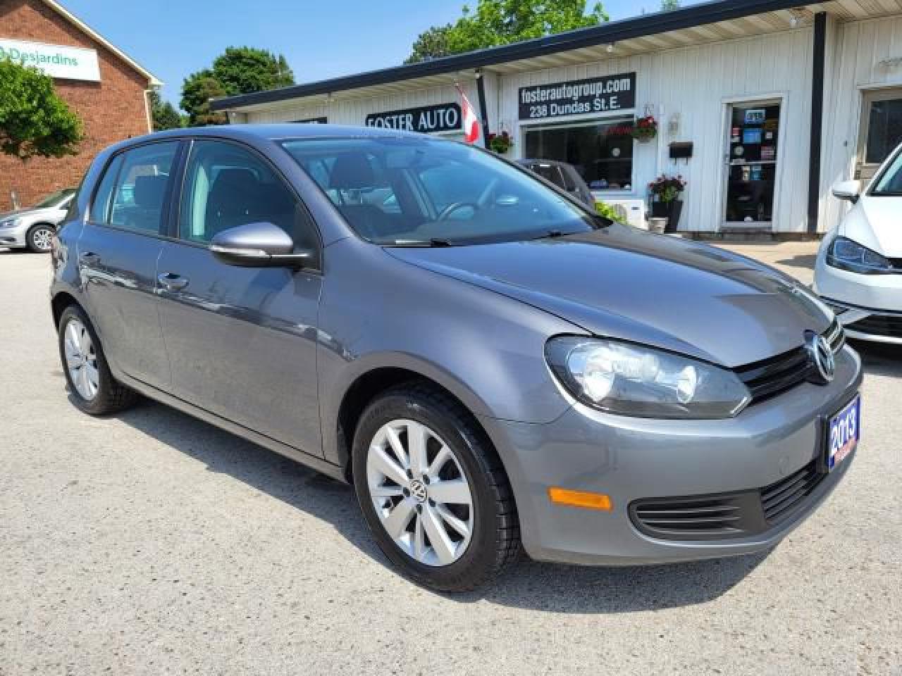 Used 2013 Volkswagen Golf TRENDLINE for sale in Waterdown, ON