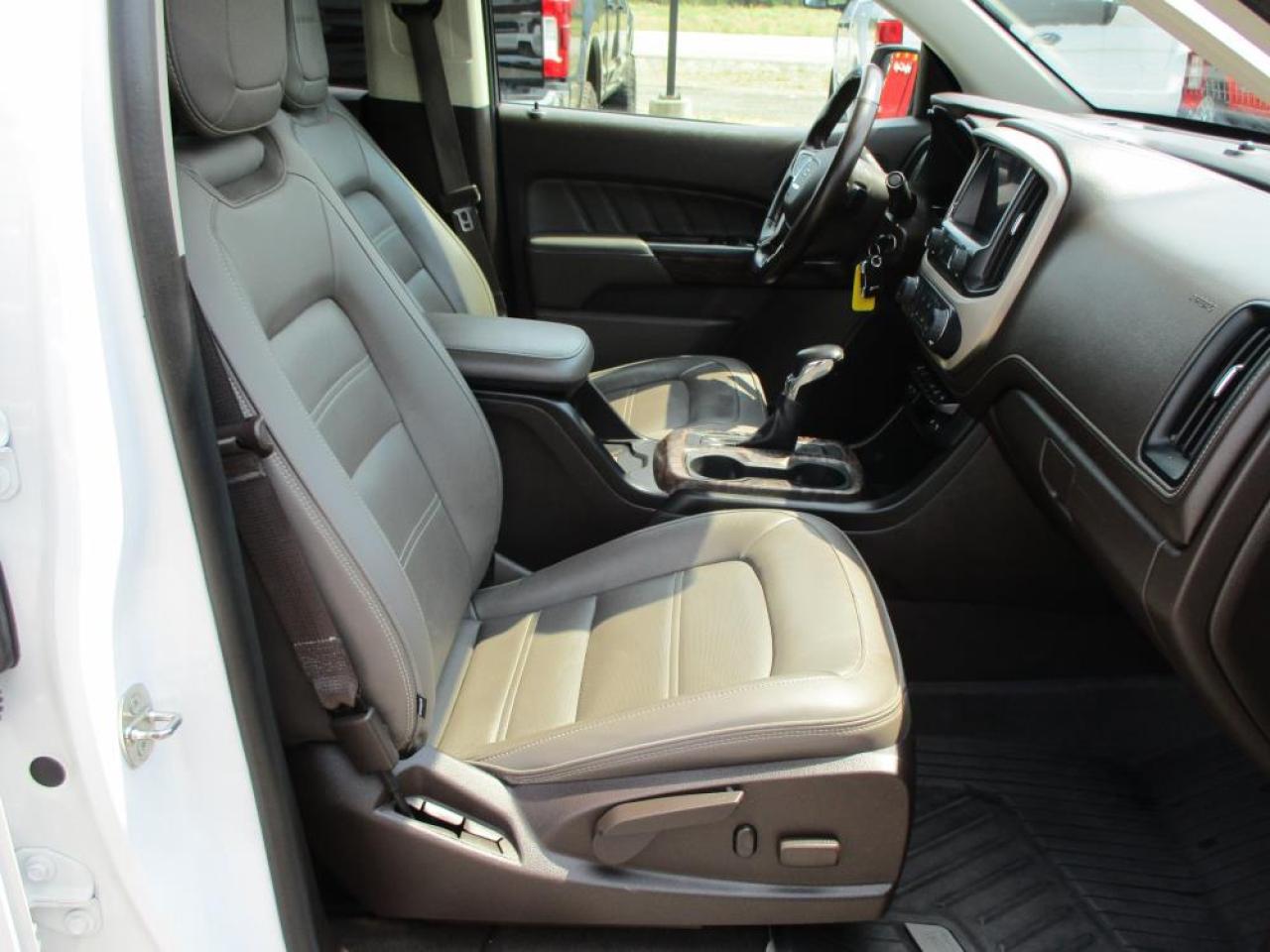 2022 GMC Canyon DENALI DURAMAX 4X4 Photo12