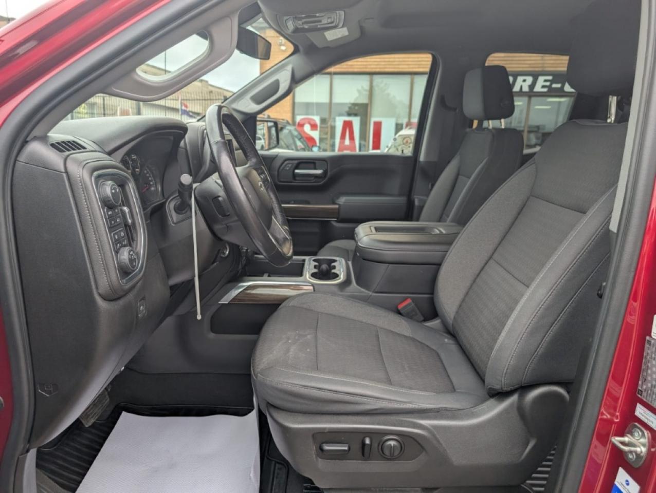 2019 Chevrolet Silverado 1500 RST - Photo #15