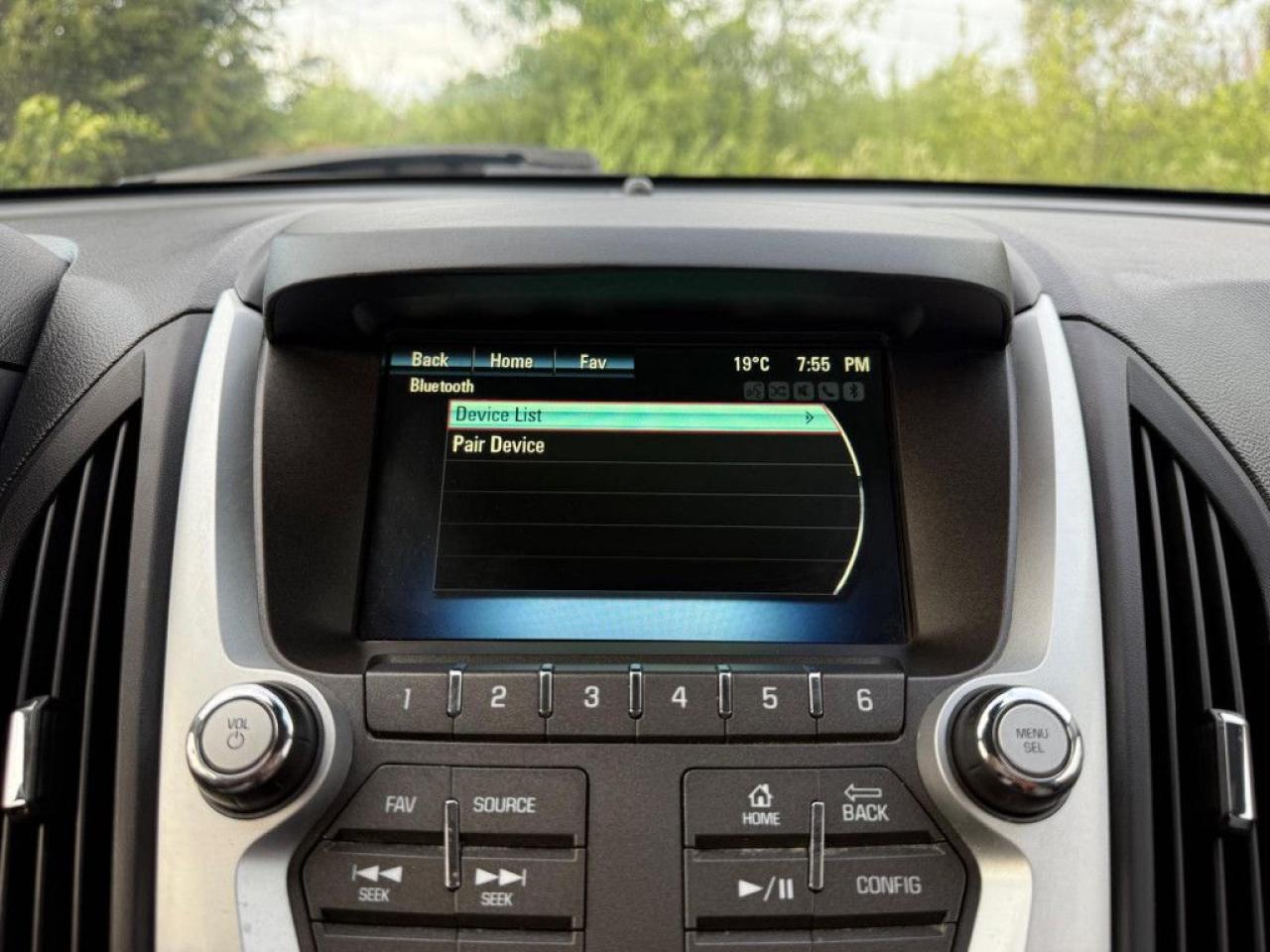 2017 Chevrolet Equinox PREMIER | CLEAN CARFAX | V6 | AWD | TWO-TONE LEATHER | SUNROOF | NAVI | PIONEER AUDIO | - Photo #26