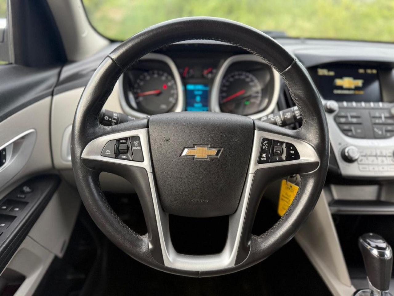 2017 Chevrolet Equinox PREMIER | CLEAN CARFAX | V6 | AWD | TWO-TONE LEATHER | SUNROOF | NAVI | PIONEER AUDIO | - Photo #21