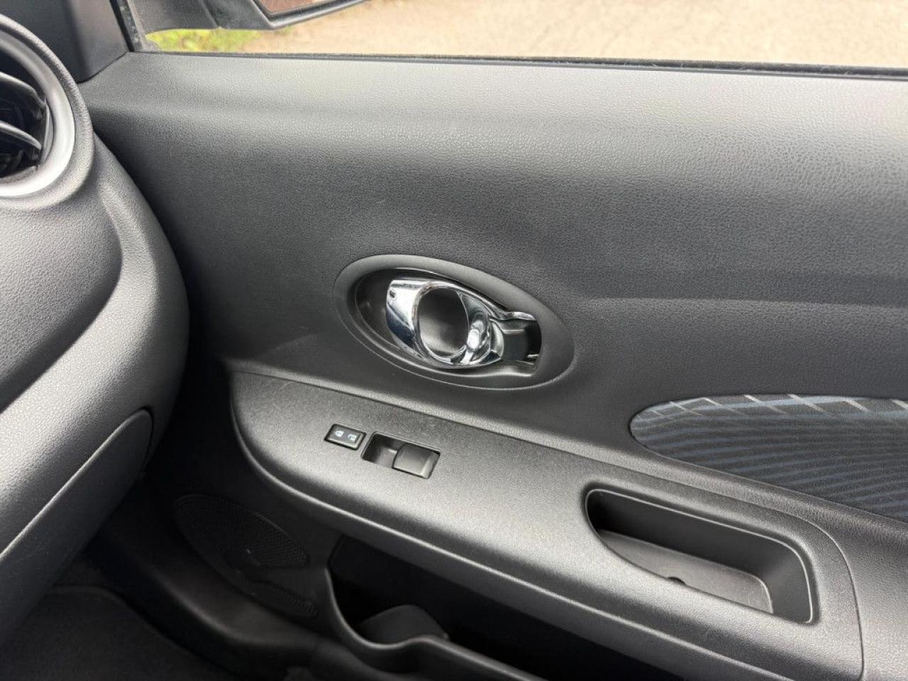 2016 Nissan Micra SR | BLUETOOTH | BACK-UP CAM | ALLOY WHEELS | - Photo #27