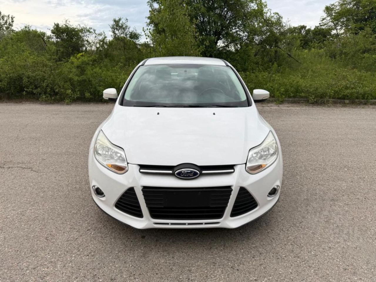 2014 Ford Focus SE |HEATED SEATS|ALLOY WHEELS|BLUETOOTH|MULTI-FUNCTION STEERING WHEEL| - Photo #9
