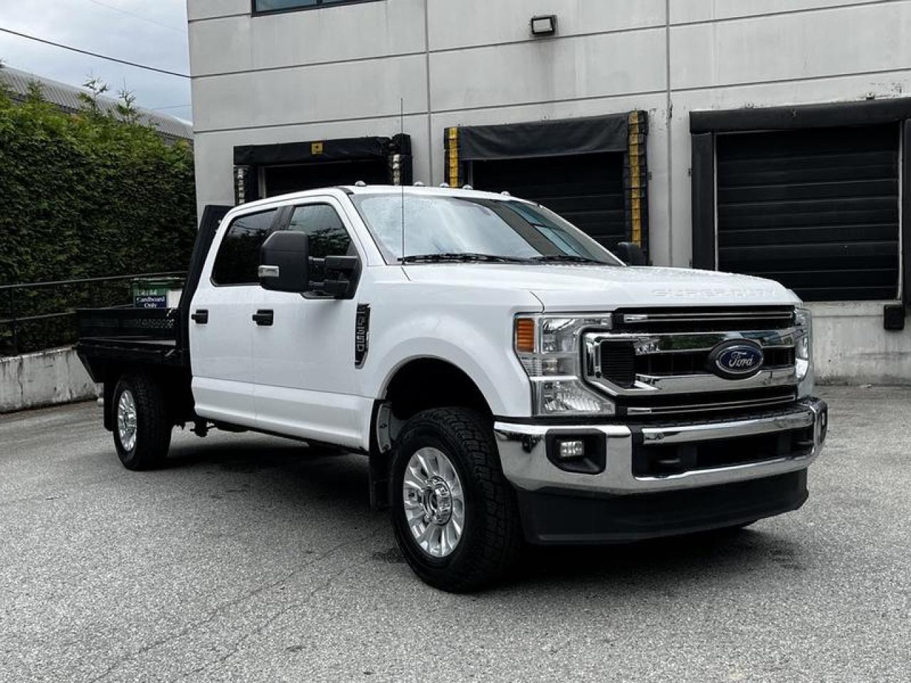 Used 2020 Ford F-350 SD XLT SuperCrew 9-Foot Flatdeck 4x4 for sale in Burnaby, BC