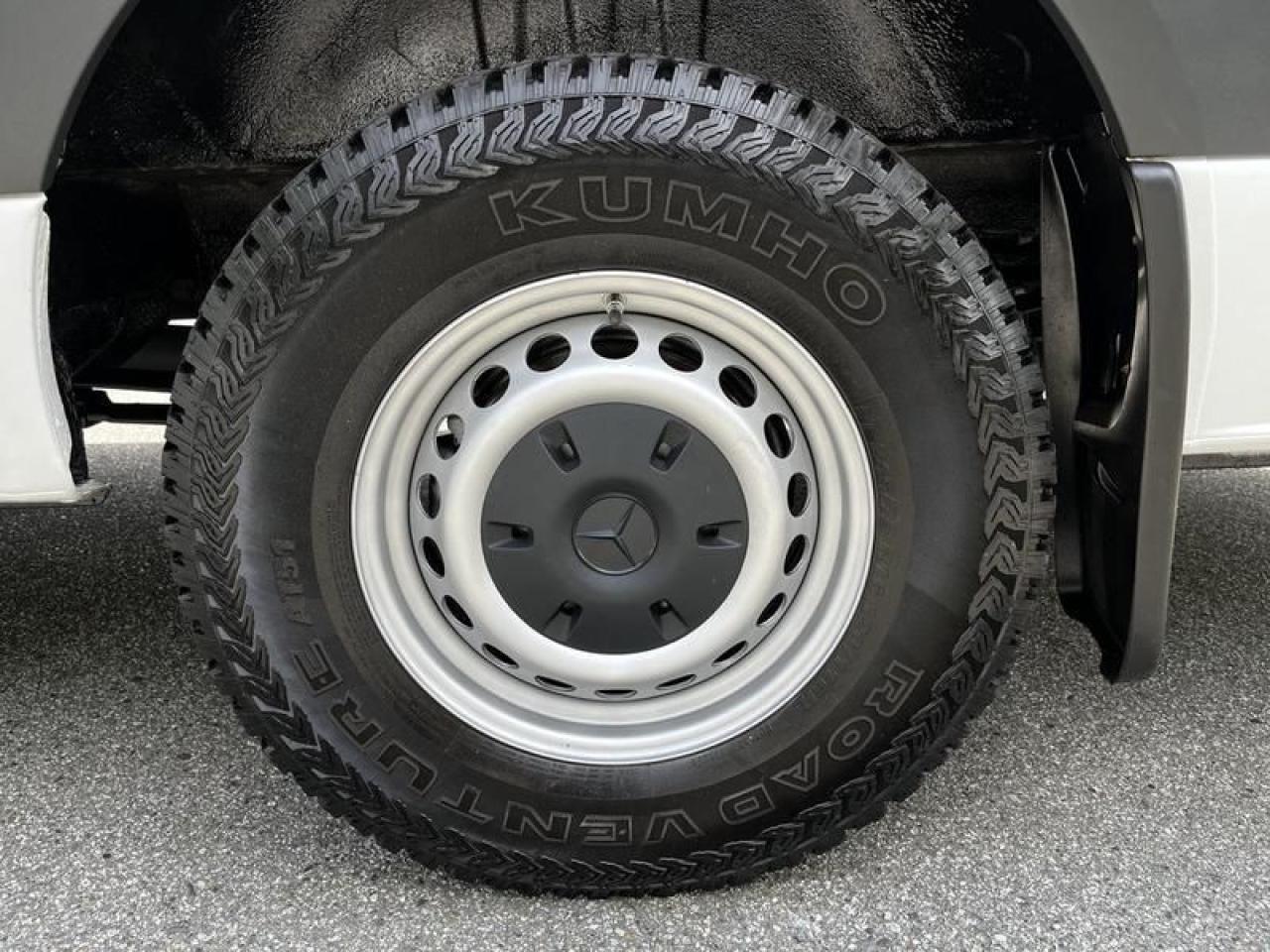 12665598