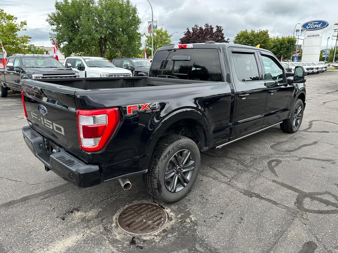 2022 Ford F-150 Lariat Photo5