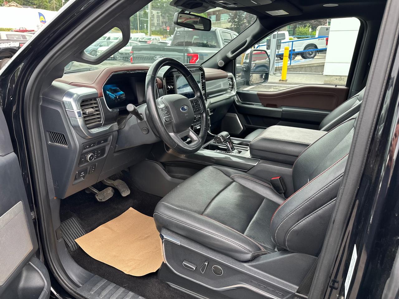 2022 Ford F-150 Lariat Photo5