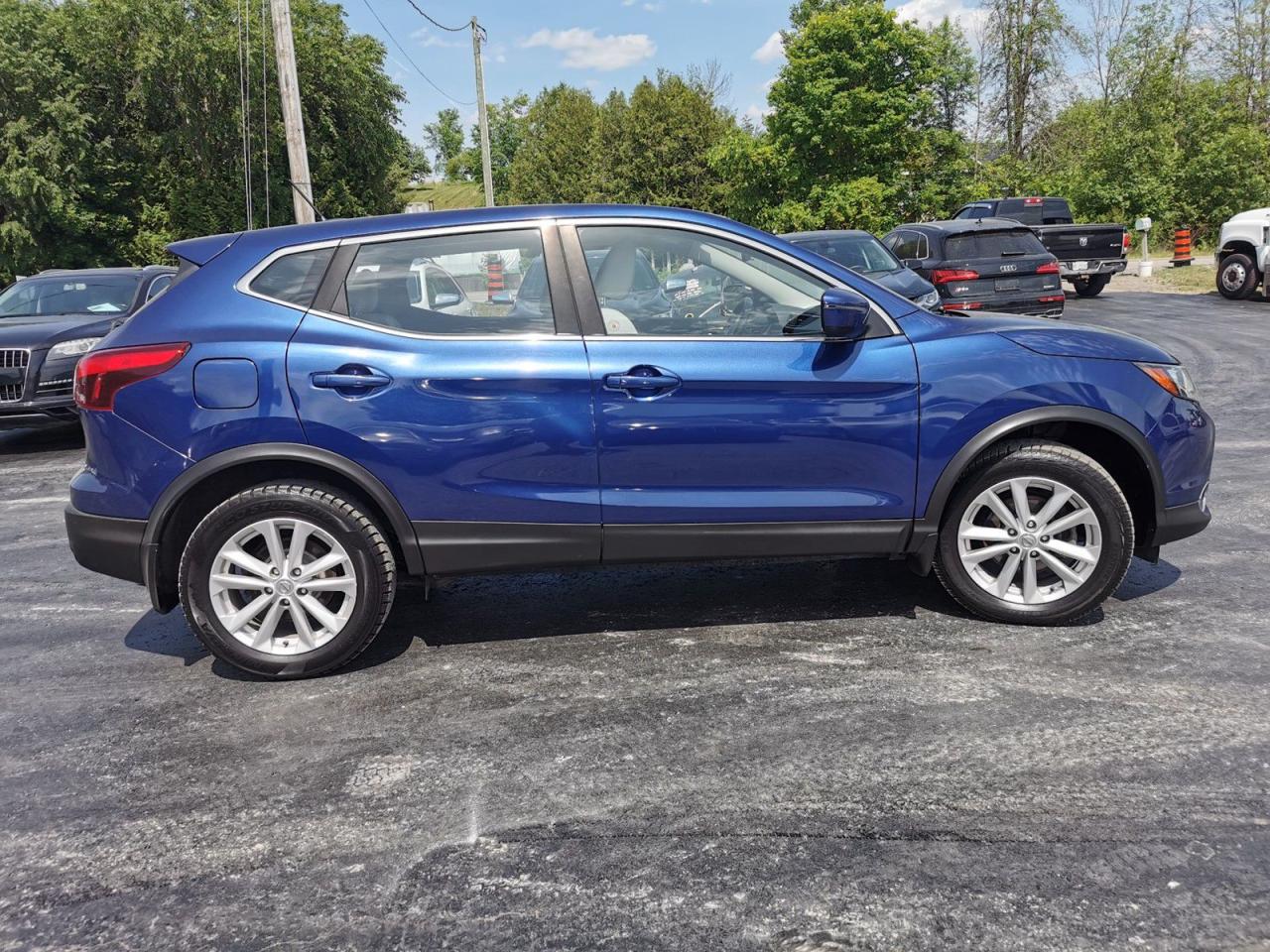 2017 Nissan Qashqai SL - Photo #6