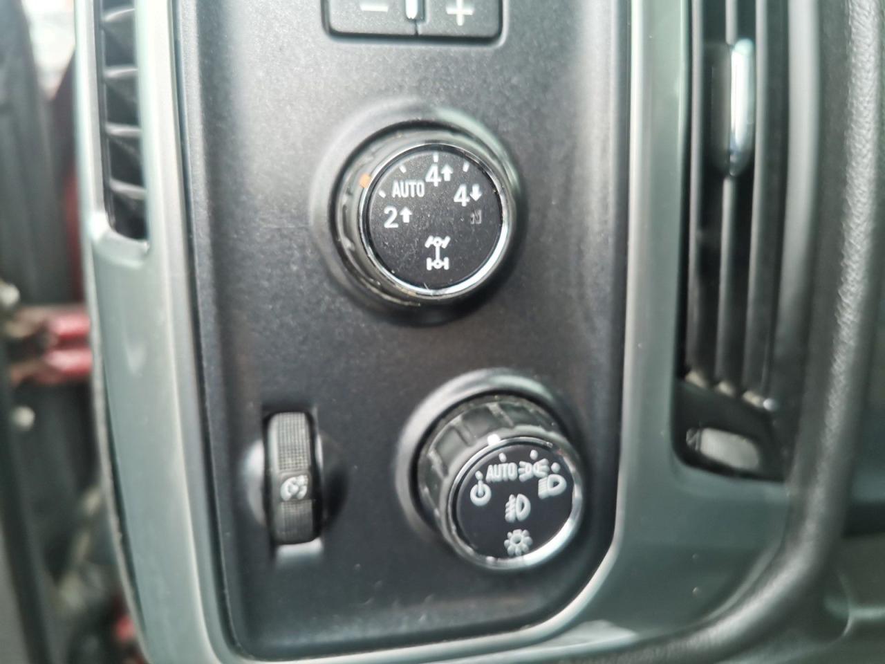 2016 Chevrolet Silverado 1500 LT - Photo #14